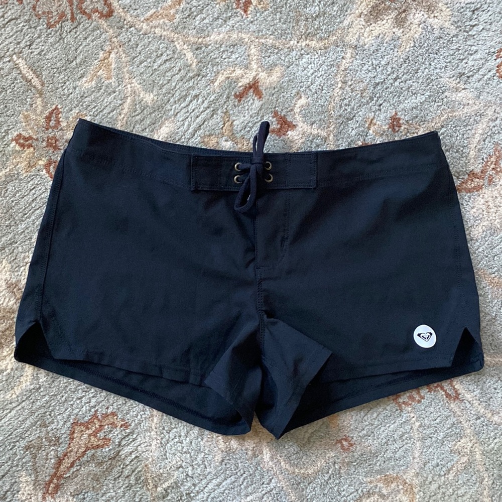 Like New Roxy Board Shorts - M